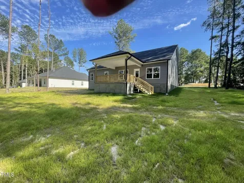 1737 Pecan Drive Nashville NC 27856