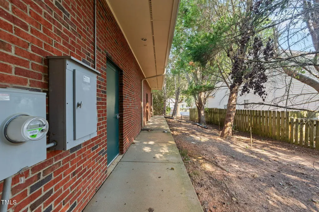 100 Cunningham Lane Clayton NC 27527