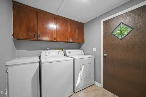 254 Warwick Drive Pinetops NC 27864