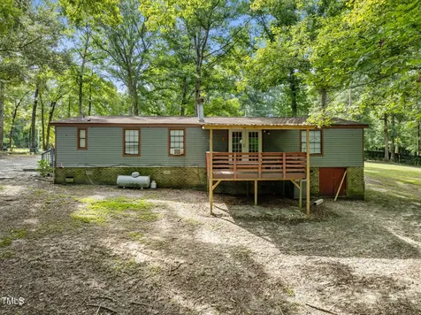 254 Warwick Drive Pinetops NC 27864