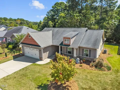 9812 Bitter Melon Drive Angier NC 27501