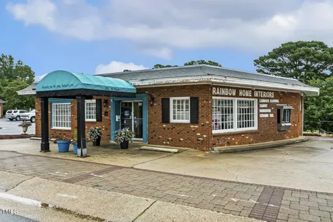 202 N Main Street Fuquay Varina NC 27526