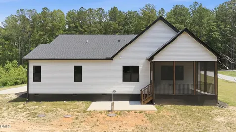 35 Autumnwood Lane Zebulon NC 27597