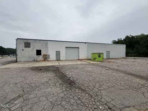 523 W Andrews Avenue Henderson NC 27536