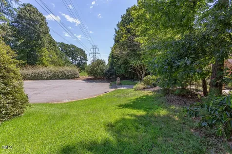 204 Alta Court Chapel Hill NC 27514
