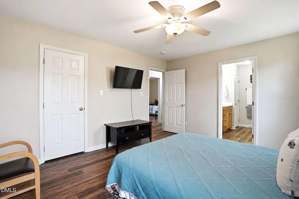 804 S Phillips Pointe Drive Fuquay Varina NC 27526