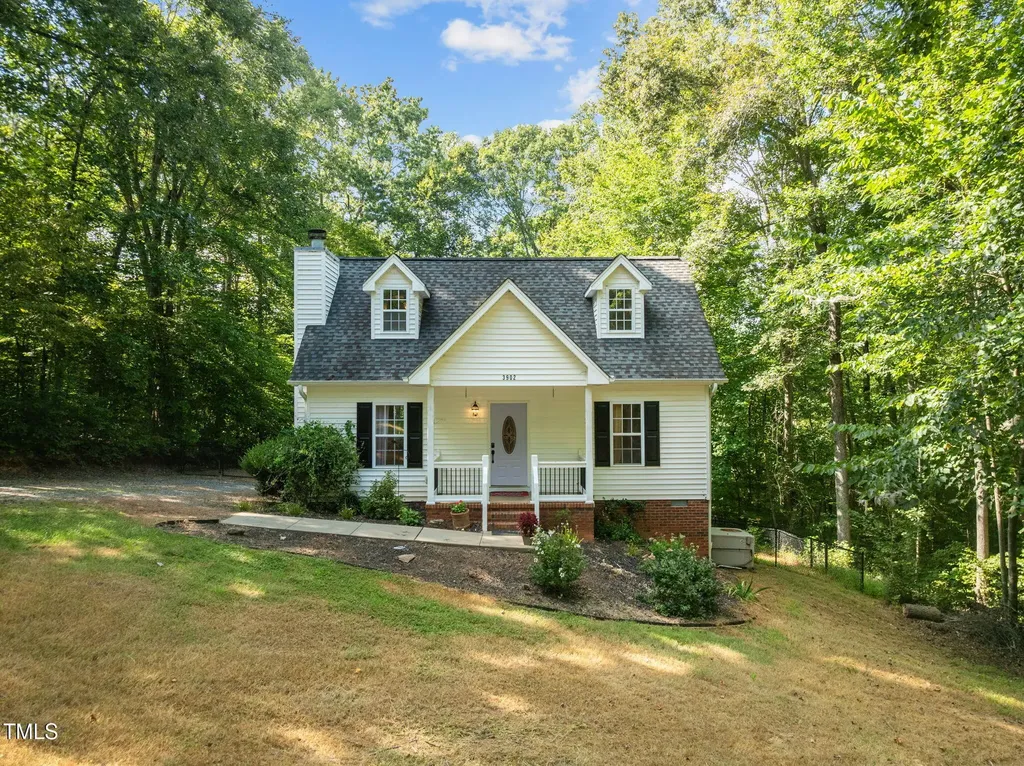 3902 Chucks Court Burlington NC 27215