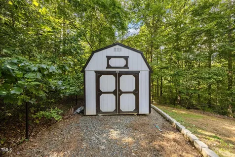 3902 Chucks Court Burlington NC 27215