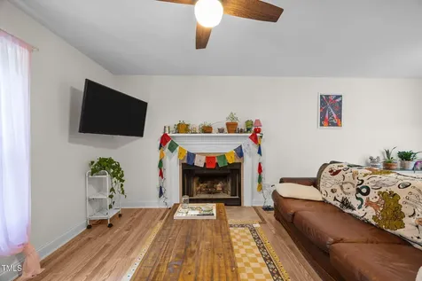 3902 Chucks Court Burlington NC 27215