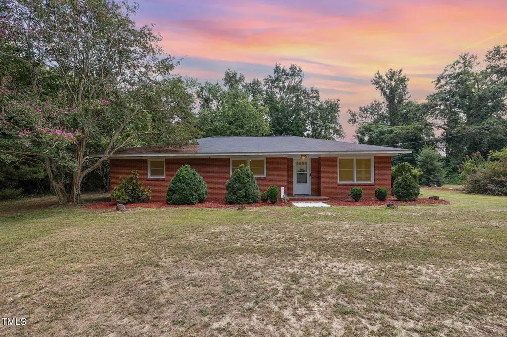 141 Clydes Lane Goldsboro NC 27530