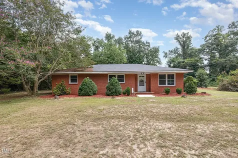 141 Clydes Lane Goldsboro NC 27530