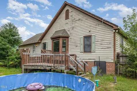 118 Christian Street Clayton NC 27520