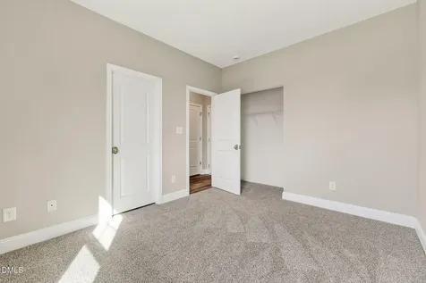 451 Delmore Road Autryville NC 28318