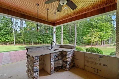 105 Waterfall Lane Sanford NC 27330