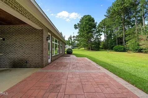 105 Waterfall Lane Sanford NC 27330