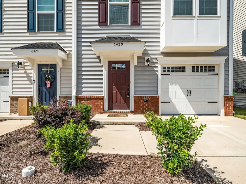 6429 Pathfinder Way Raleigh NC 27616