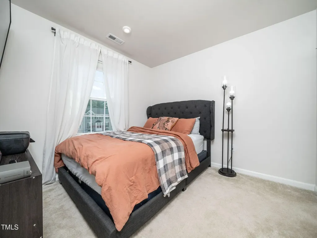 6429 Pathfinder Way Raleigh NC 27616