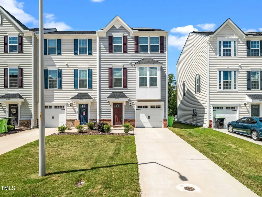 6429 Pathfinder Way Raleigh NC 27616