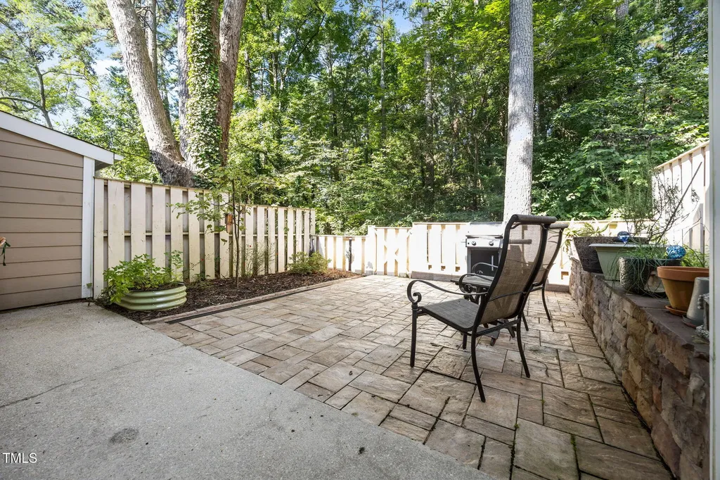 5805 Willowbrook Drive Raleigh NC 27609