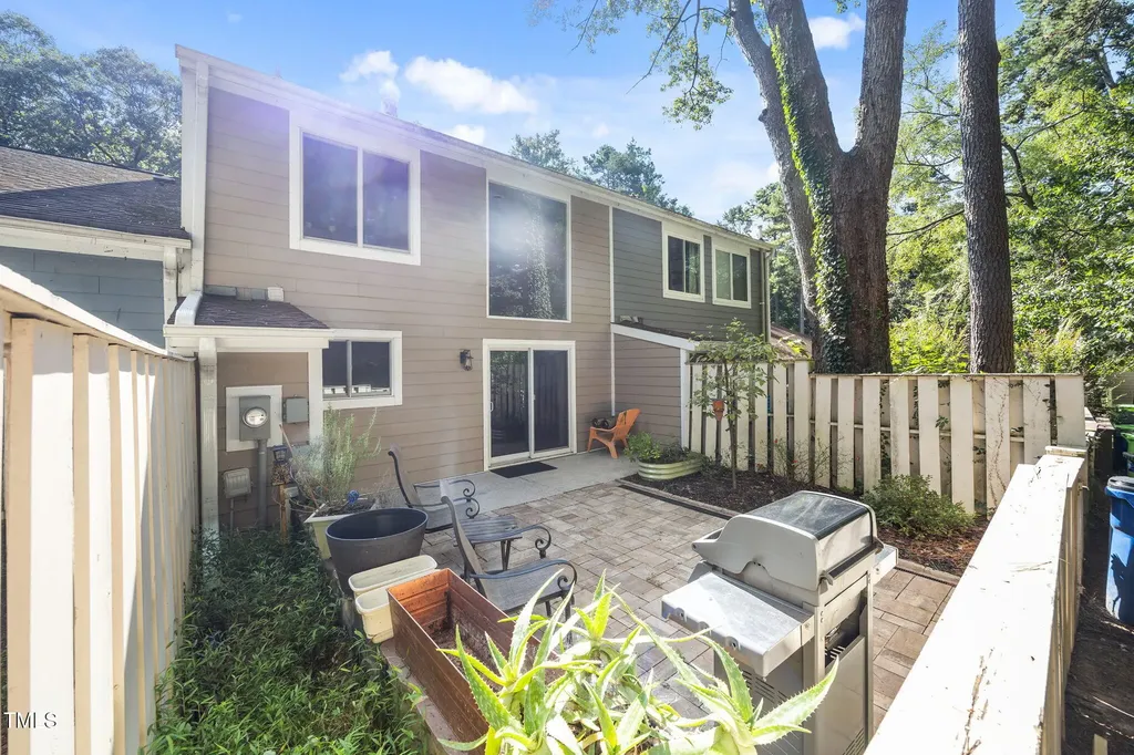5805 Willowbrook Drive Raleigh NC 27609