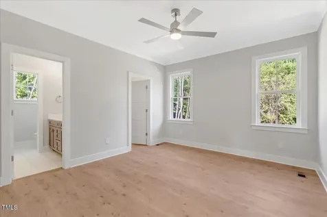 53 Stonewood Loop Lane Henderson NC 27537