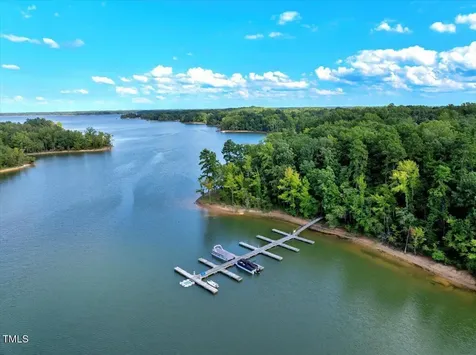 53 Stonewood Loop Lane Henderson NC 27537