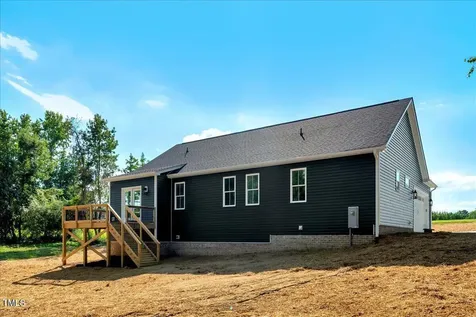 53 Stonewood Loop Lane Henderson NC 27537