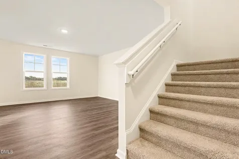 45 E Emily Gardens Drive Selma NC 27576