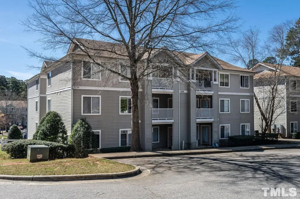 1230 University Court Raleigh NC 27606