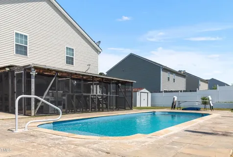 131 Botanical Court Bunnlevel NC 28323