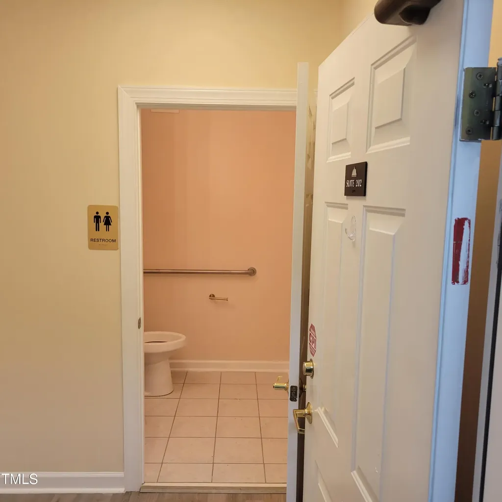 5640 Six Forks Road Raleigh NC 27609