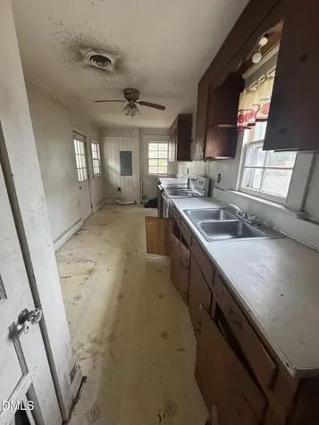 212 S Sixth Street Smithfield NC 27577