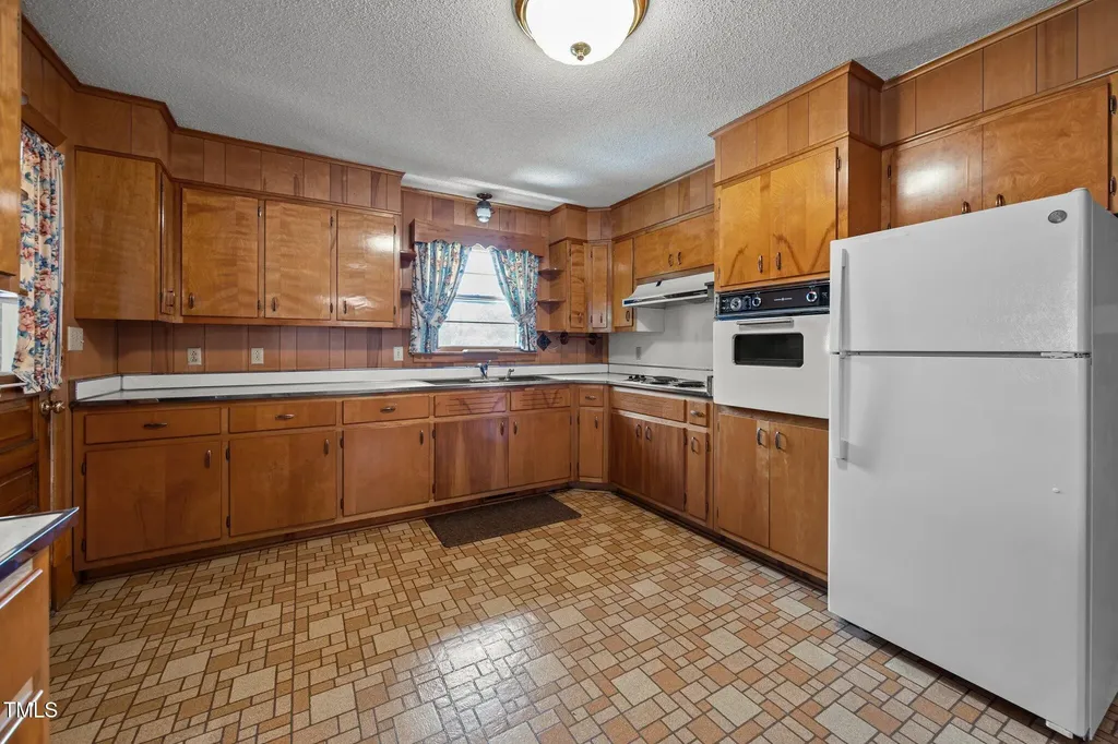 4804 Spring Forest Road Raleigh NC 27616