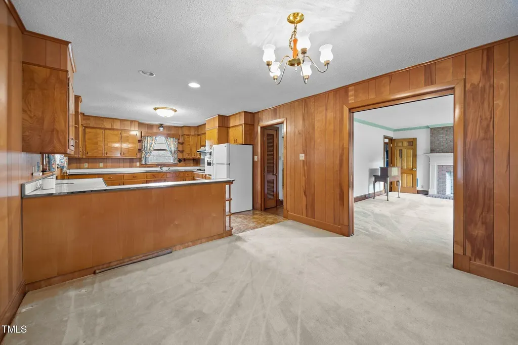 4804 Spring Forest Road Raleigh NC 27616