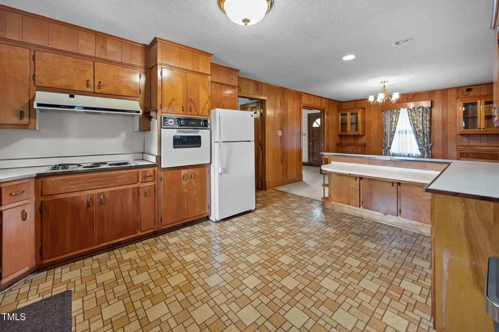 4804 Spring Forest Road Raleigh NC 27616