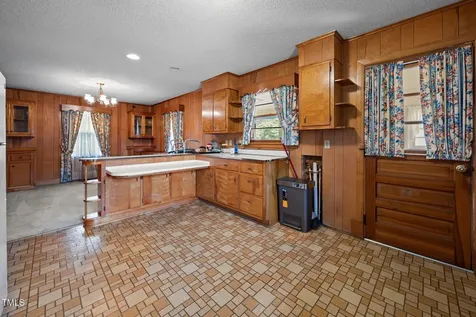 4804 Spring Forest Road Raleigh NC 27616