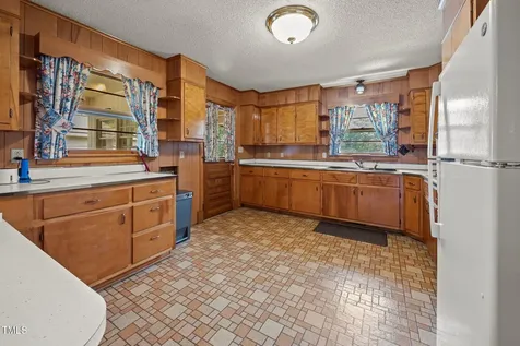 4804 Spring Forest Road Raleigh NC 27616