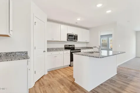 203 Hill Valley Drive La Grange NC 28551