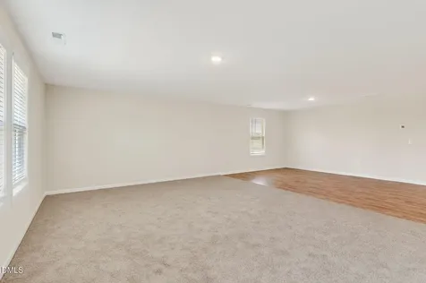 203 Hill Valley Drive La Grange NC 28551