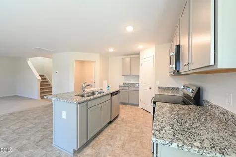 201 Hill Valley Drive La Grange NC 28551