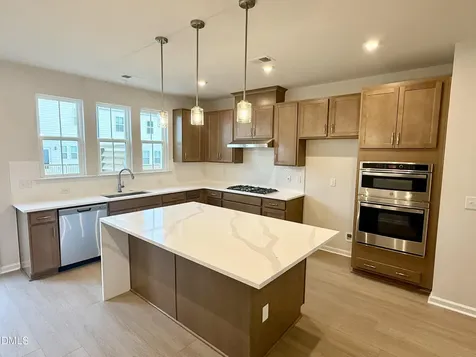 1041 Zelkova Lane Chapel Hill NC 27517