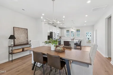 1041 Zelkova Lane Chapel Hill NC 27517