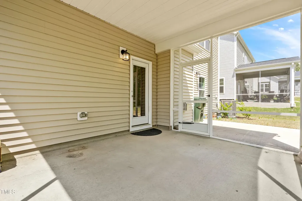 270 Trailing Bluff Way Garner NC 27529