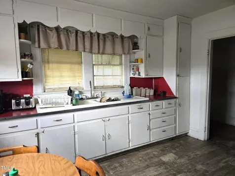 6754 E Main Street Saratoga NC 27873