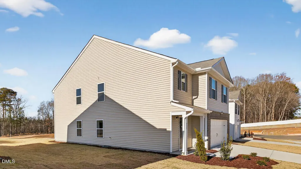 229 Palomino Way Clayton NC 27520