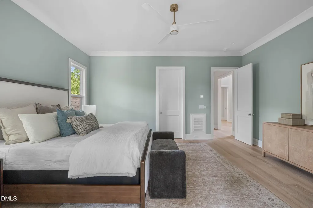 1221 Dixie Trail Raleigh NC 27607