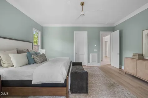 1221 Dixie Trail Raleigh NC 27607