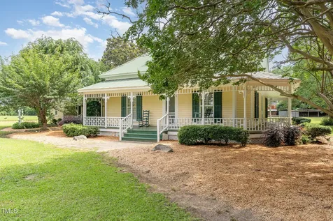 6200 Us-401 S Bunnlevel NC 28323