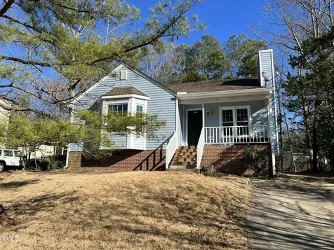 4416 Labrador Drive Raleigh NC 27616