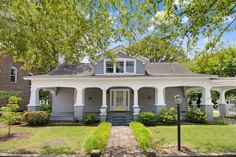 125 W Pine Street Pine Level NC 27568